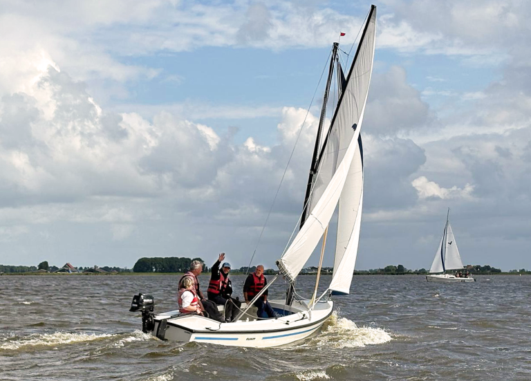 Learn to sail for adults — natuur in Balk